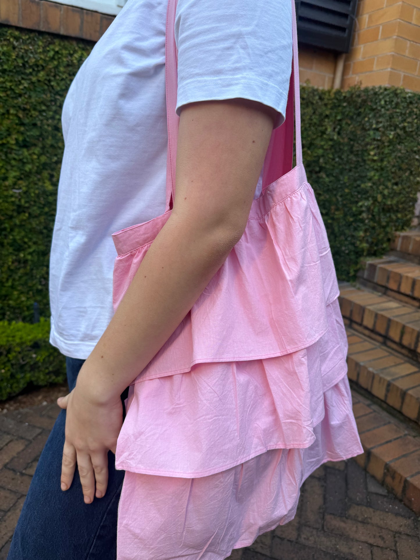 Frill Tote